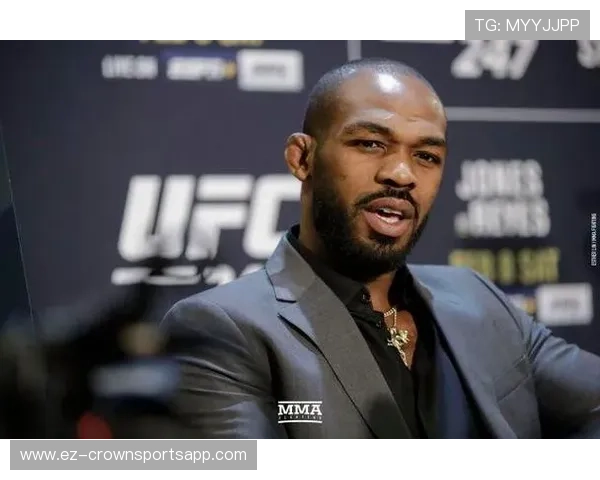 乔恩·琼斯训练完直接去提了辆布加迪，这自律和花钱速度真不是一般人能扛住的