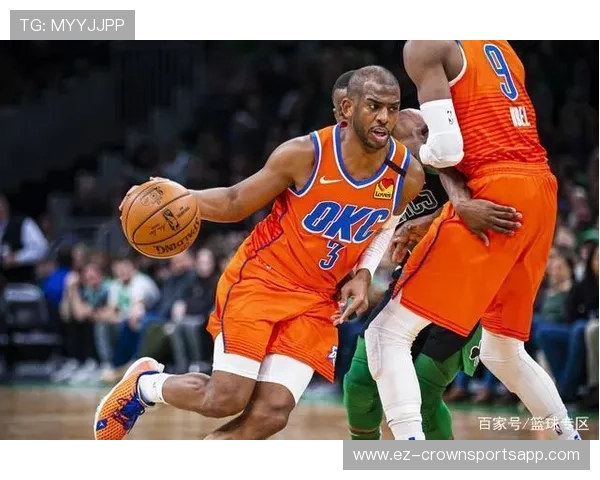 保罗利用挡拆创造投篮空间，提升队内组织效率明显