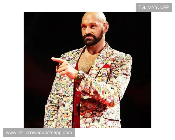 泰森·富里家里那冰箱得多大，打完架还得补充三人量的零食吧？