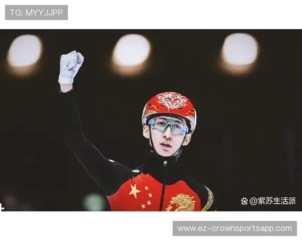 武大靖赛场上冷静无比，下了冰场居然喝奶茶喝到停不下来？