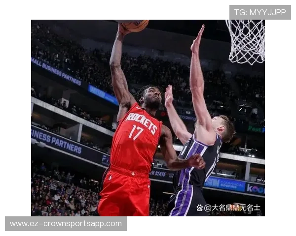 申京与格林挡拆配合 更胜上季拉升禁区效率